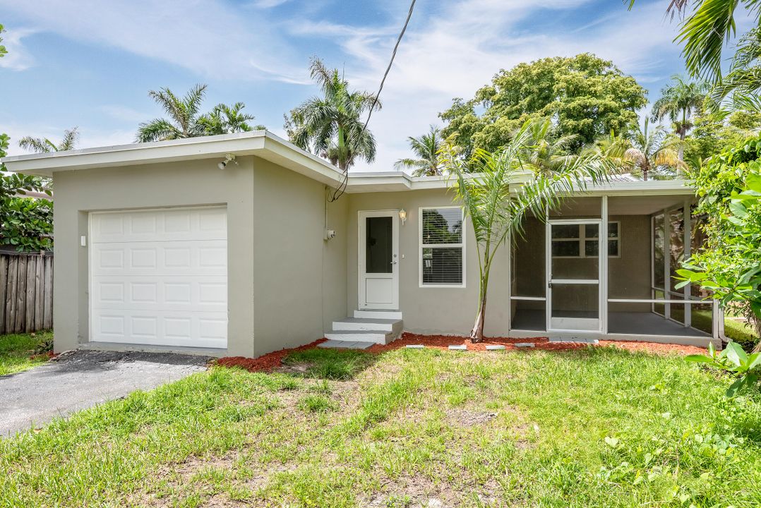For Sale: $689,900 (3 beds, 2 baths, 1437 Square Feet)