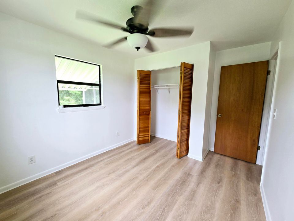 For Sale: $234,900 (2 beds, 2 baths, 780 Square Feet)