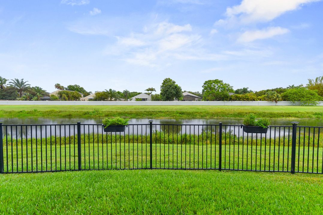 Active With Contract: $499,000 (3 beds, 2 baths, 1766 Square Feet)