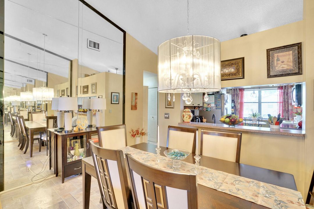 Active With Contract: $150,000 (2 beds, 2 baths, 1186 Square Feet)