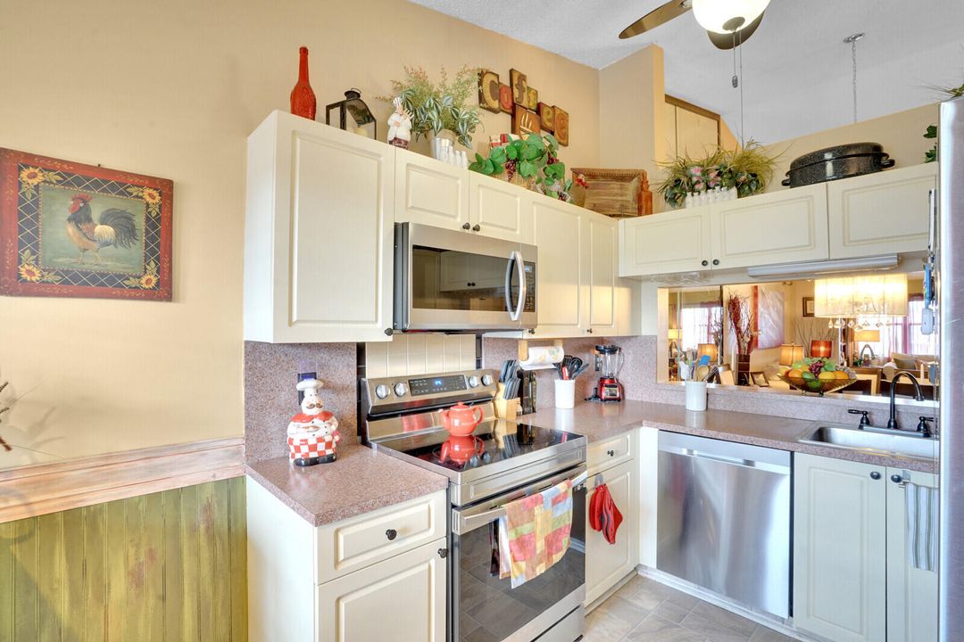 Active With Contract: $150,000 (2 beds, 2 baths, 1186 Square Feet)