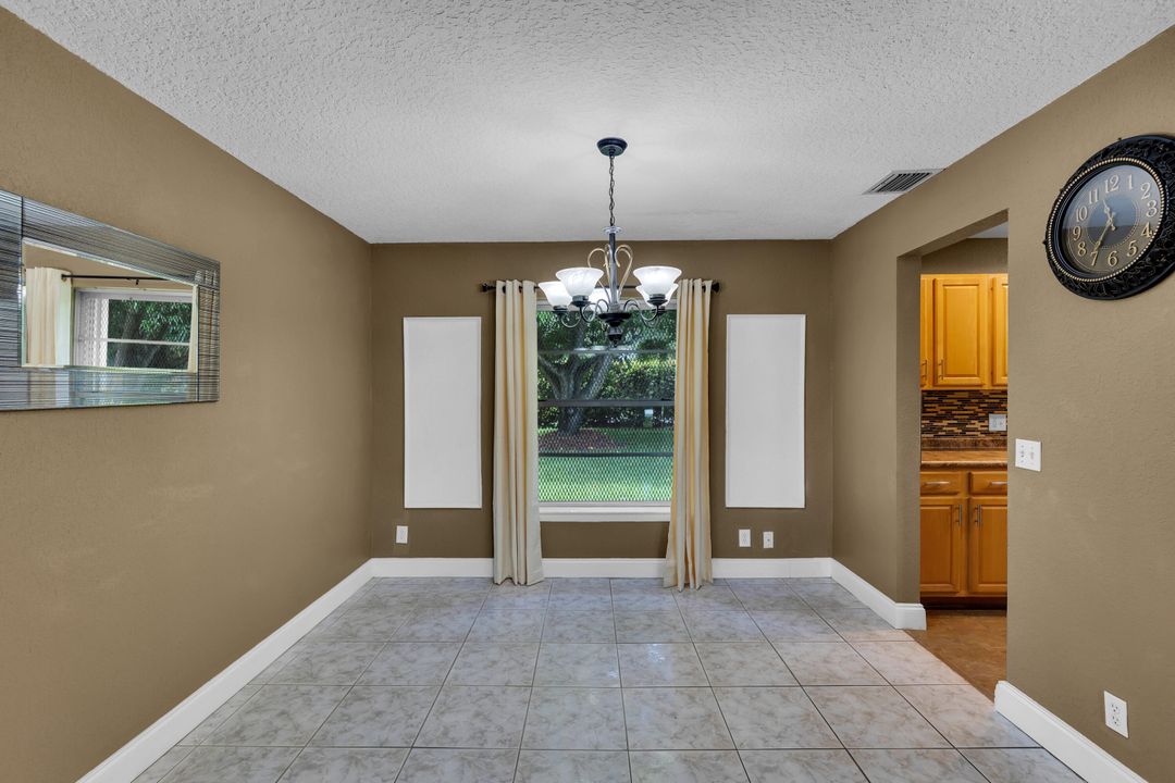 Active With Contract: $3,000 (3 beds, 2 baths, 1799 Square Feet)