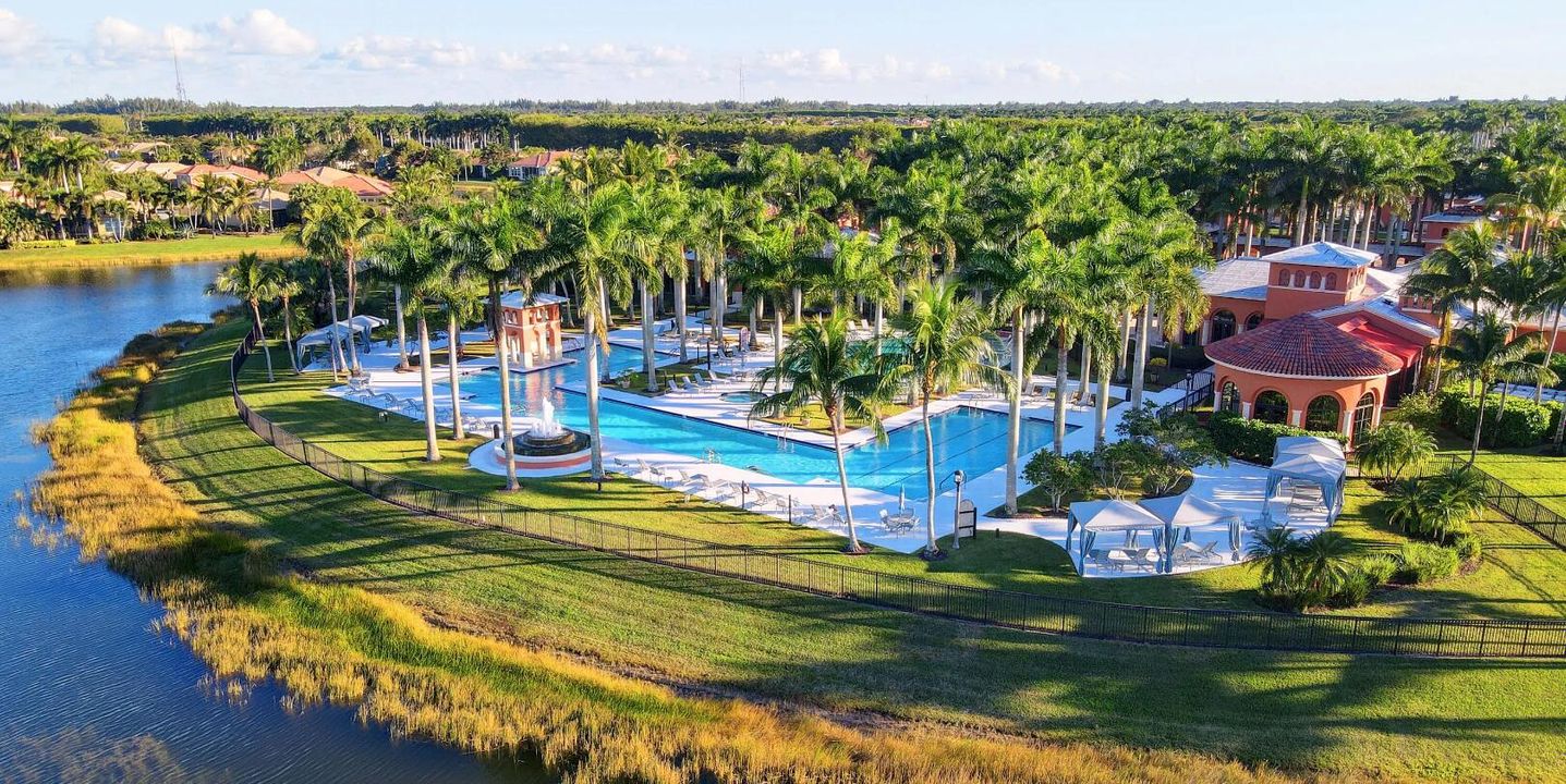 Под контрактом: $5,800 (2 спален, 2 ванн, 1851 Квадратных фут)