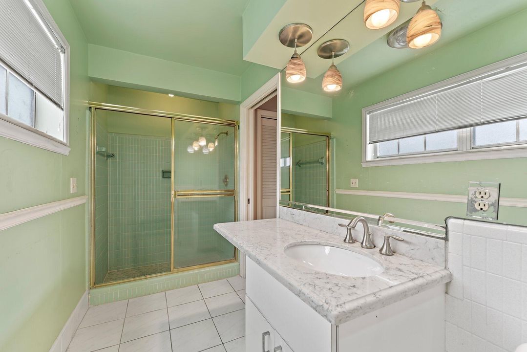 Active With Contract: $1,950,000 (4 beds, 2 baths, 2791 Square Feet)