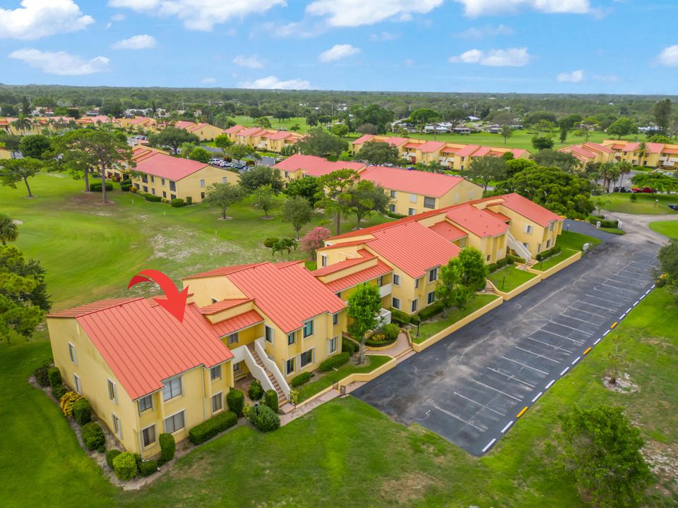 Active With Contract: $225,000 (3 beds, 2 baths, 1460 Square Feet)