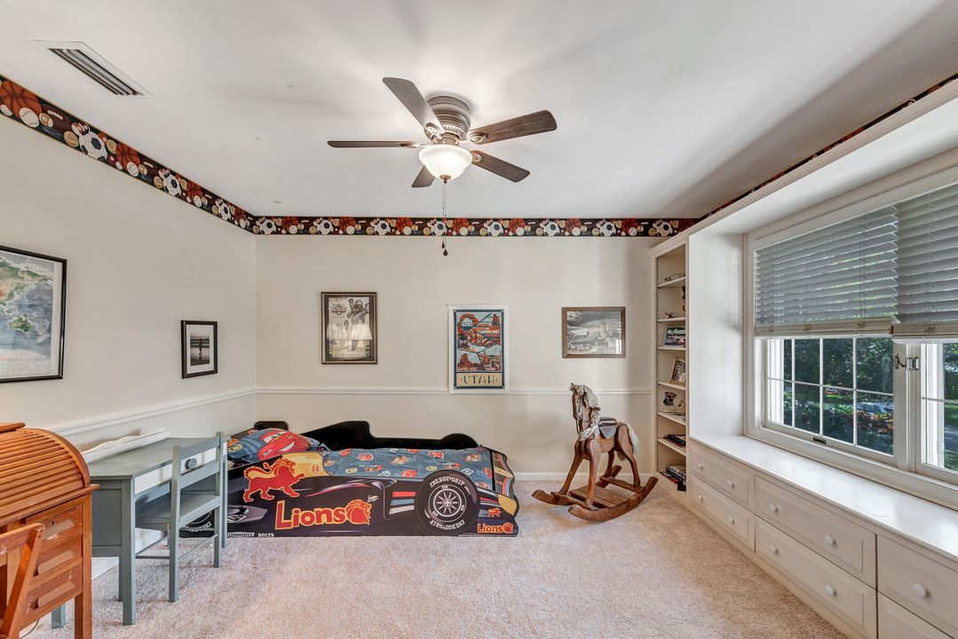 На продажу: $1,100,000 (4 спален, 4 ванн, 3826 Квадратных фут)