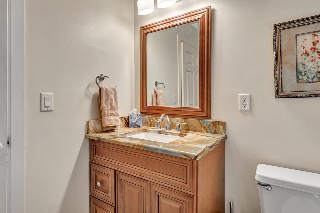 На продажу: $1,100,000 (4 спален, 4 ванн, 3826 Квадратных фут)