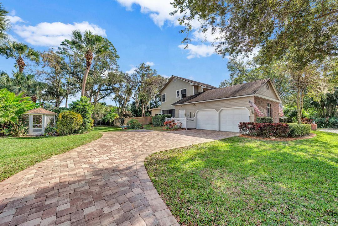 На продажу: $1,100,000 (4 спален, 4 ванн, 3826 Квадратных фут)