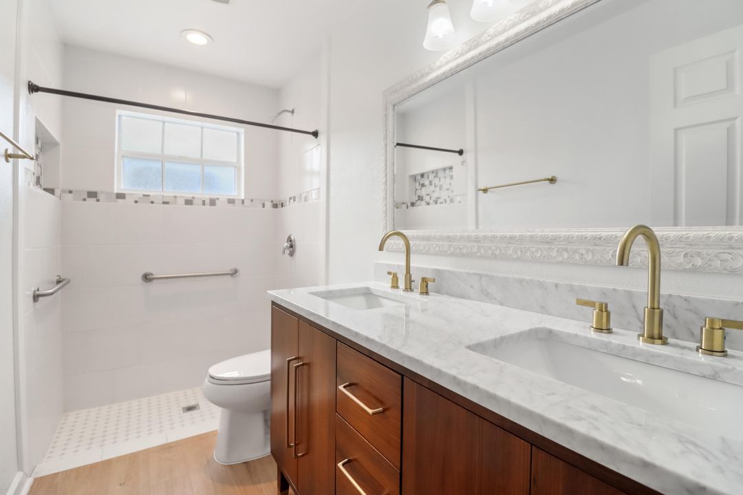 Active With Contract: $3,500 (3 beds, 2 baths, 2041 Square Feet)