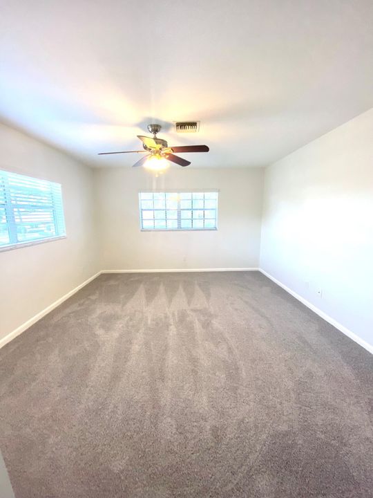 For Rent: $2,075 (2 beds, 2 baths, 1208 Square Feet)