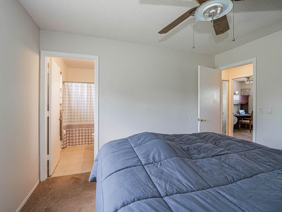 For Sale: $269,000 (3 beds, 2 baths, 1016 Square Feet)