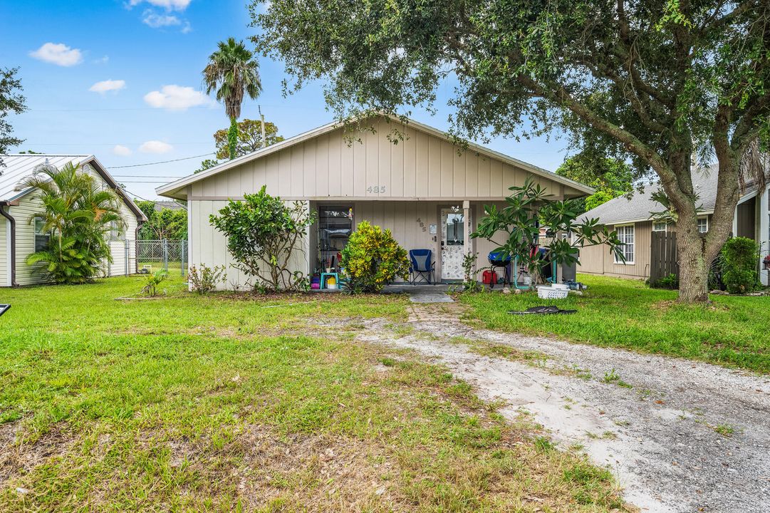 For Sale: $230,000 (3 beds, 2 baths, 1110 Square Feet)