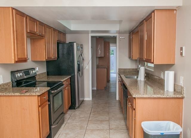 For Sale: $365,000 (3 beds, 2 baths, 1550 Square Feet)