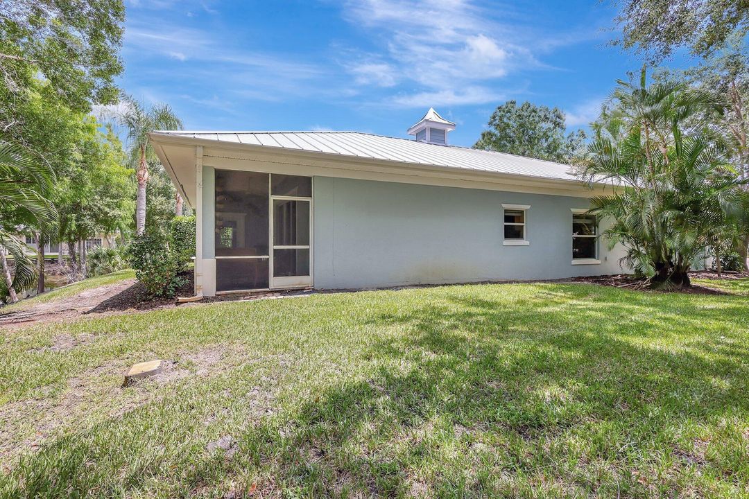 Active With Contract: $530,000 (3 beds, 2 baths, 1673 Square Feet)