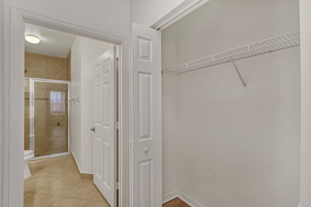 Active With Contract: $2,700 (3 beds, 2 baths, 1232 Square Feet)