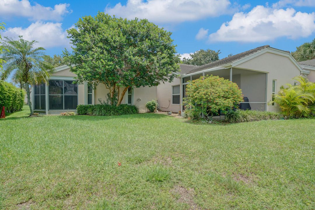 For Sale: $392,500 (3 beds, 2 baths, 1479 Square Feet)