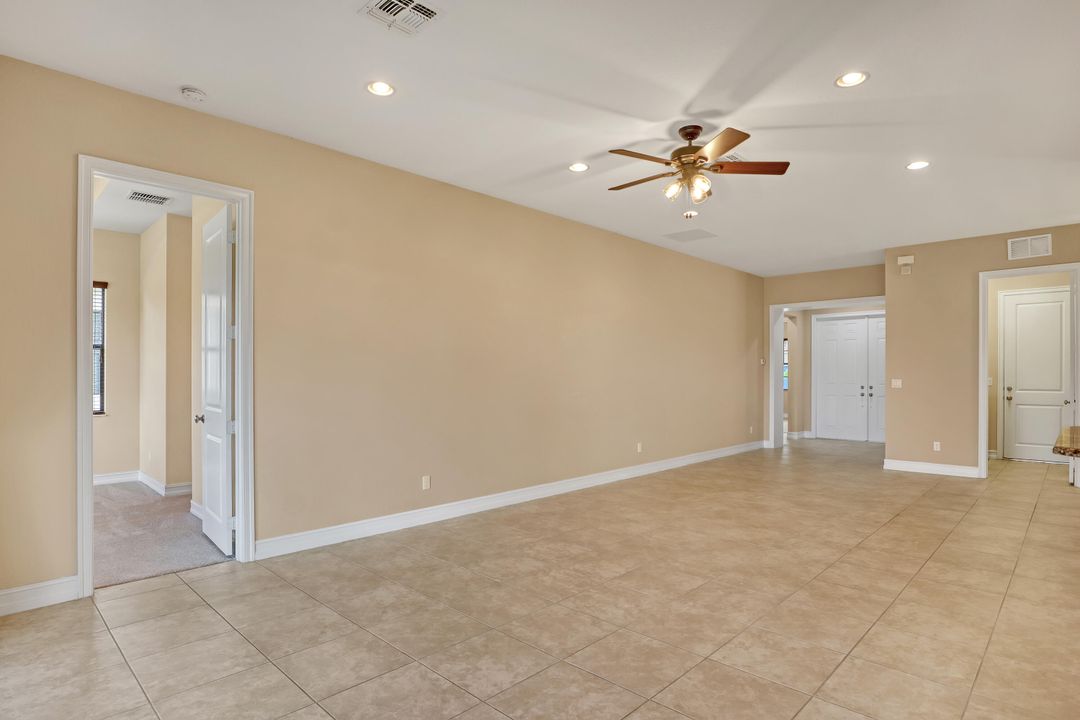 For Sale: $489,900 (3 beds, 2 baths, 2060 Square Feet)