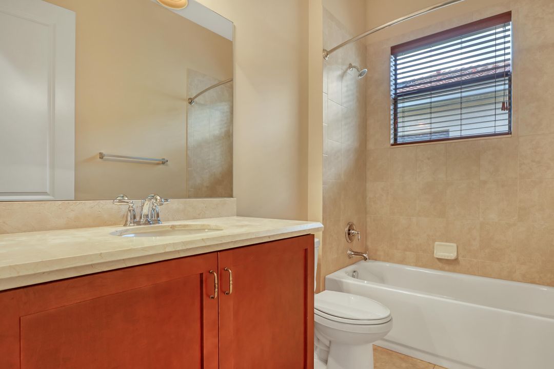 For Sale: $489,900 (3 beds, 2 baths, 2060 Square Feet)