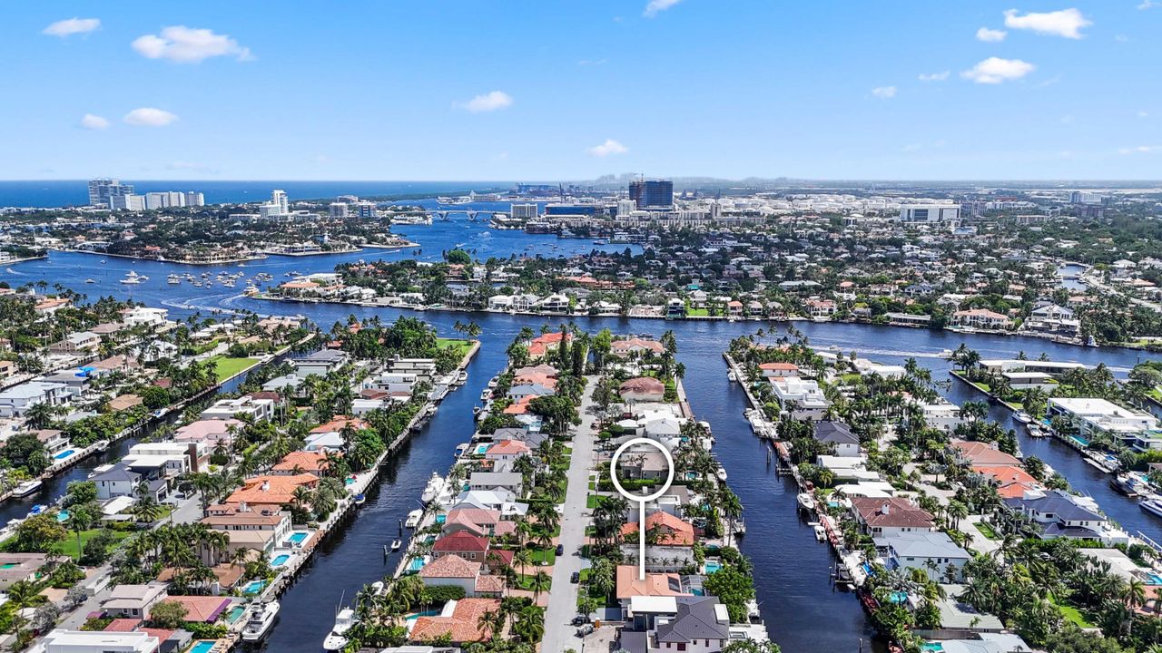 For Sale: $3,900,000 (4 beds, 2 baths, 3342 Square Feet)