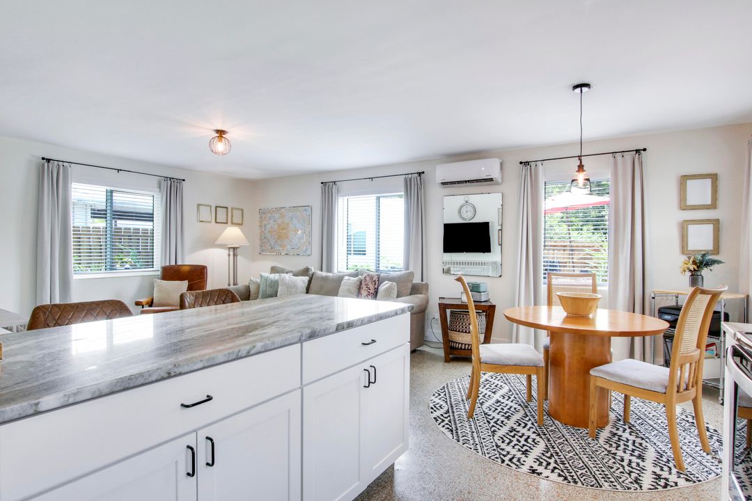 Active With Contract: $724,000 (0 beds, 0 baths, 1684 Square Feet)