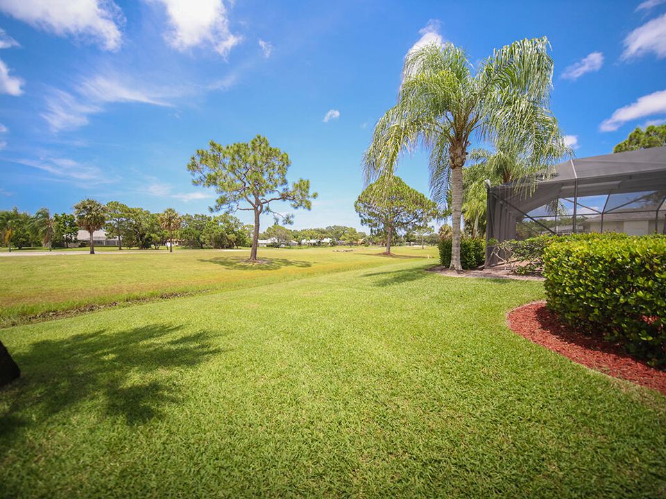 Active With Contract: $795,000 (3 beds, 3 baths, 2862 Square Feet)