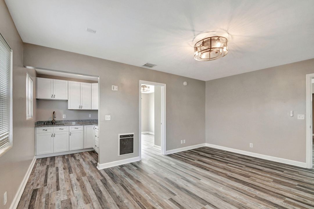 Active With Contract: $5,500 (3 beds, 3 baths, 1925 Square Feet)