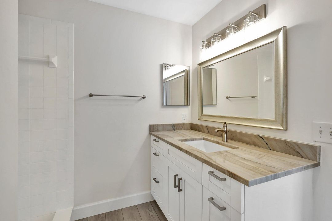 For Sale: $375,000 (2 beds, 2 baths, 1176 Square Feet)