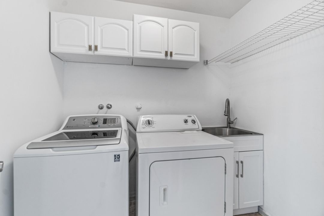 Active With Contract: $5,000 (3 beds, 2 baths, 1735 Square Feet)