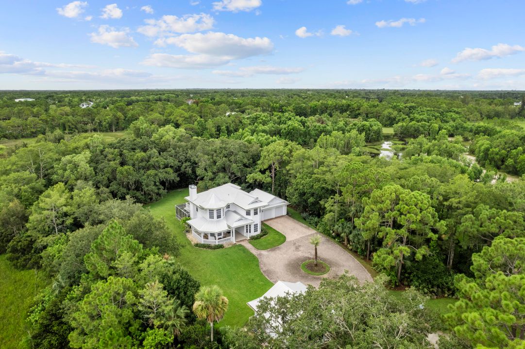 Active With Contract: $2,000,000 (4 beds, 3 baths, 2757 Square Feet)