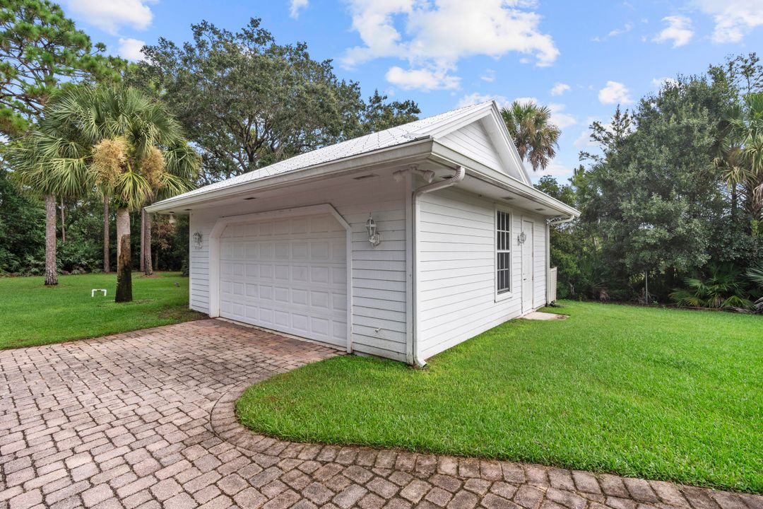 For Sale: $2,000,000 (4 beds, 3 baths, 2757 Square Feet)