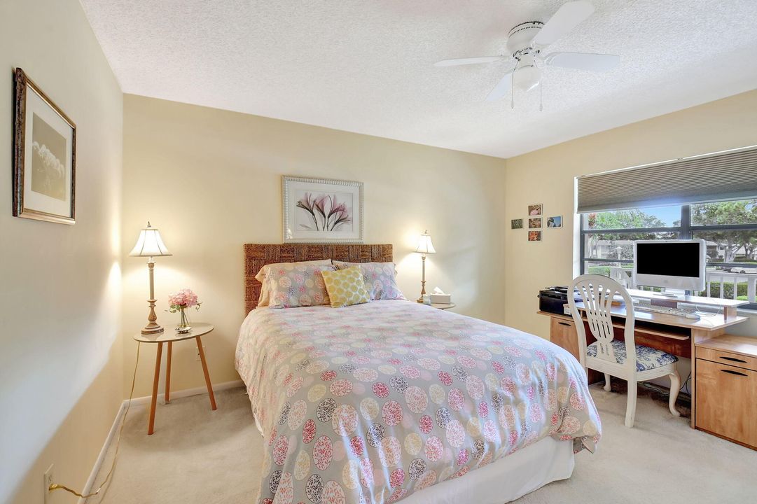 Active With Contract: $6,500 (2 beds, 2 baths, 1661 Square Feet)