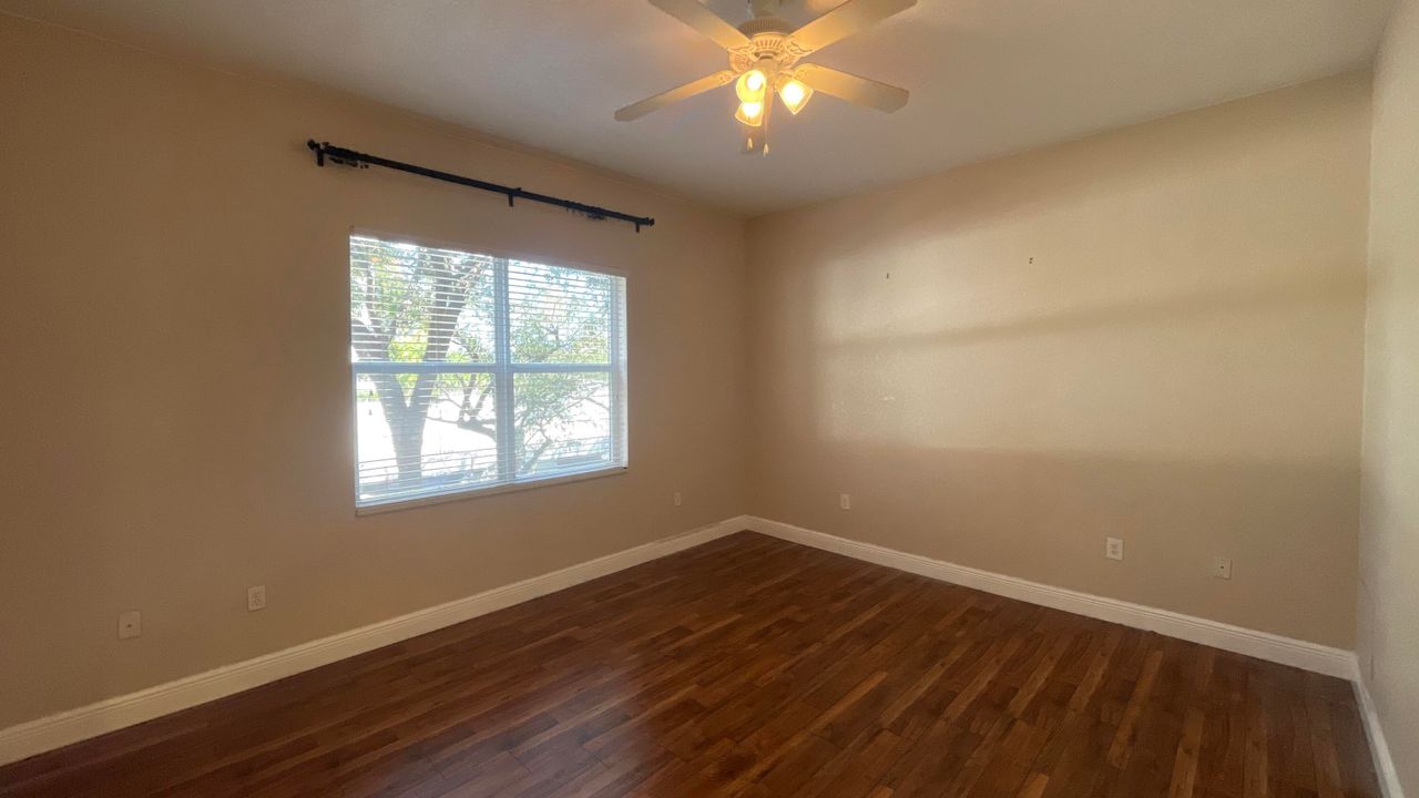 Active With Contract: $2,125 (2 beds, 2 baths, 1424 Square Feet)