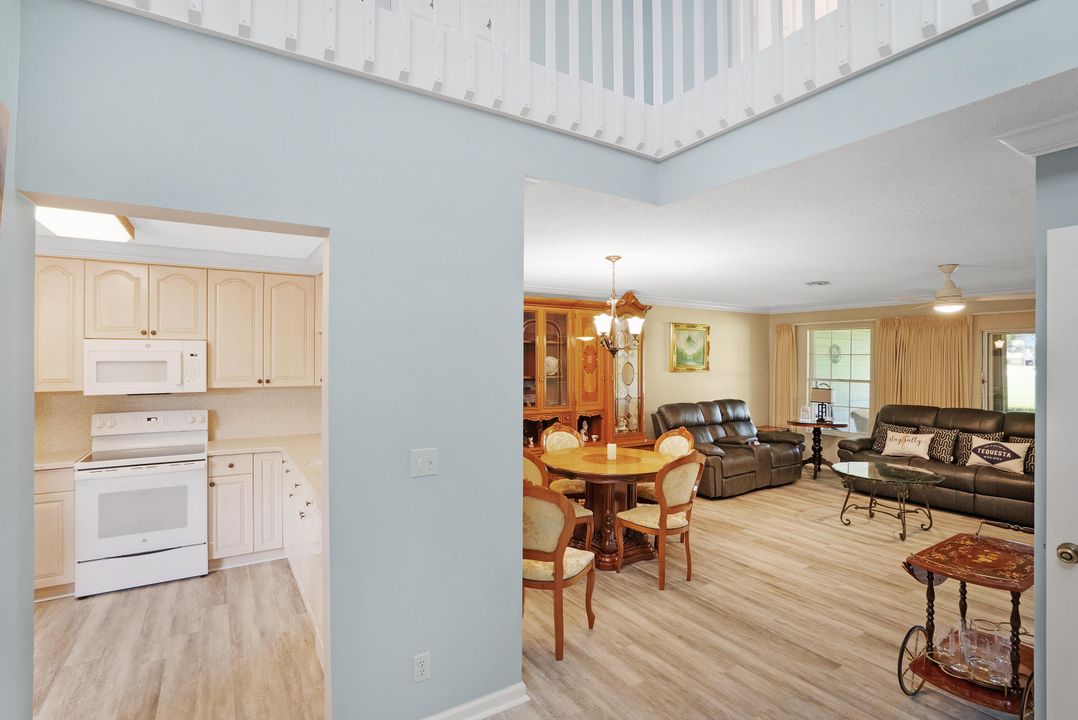 For Sale: $499,000 (2 beds, 2 baths, 1464 Square Feet)