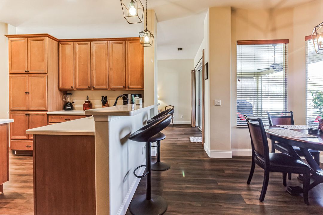 For Sale: $499,000 (4 beds, 2 baths, 2548 Square Feet)