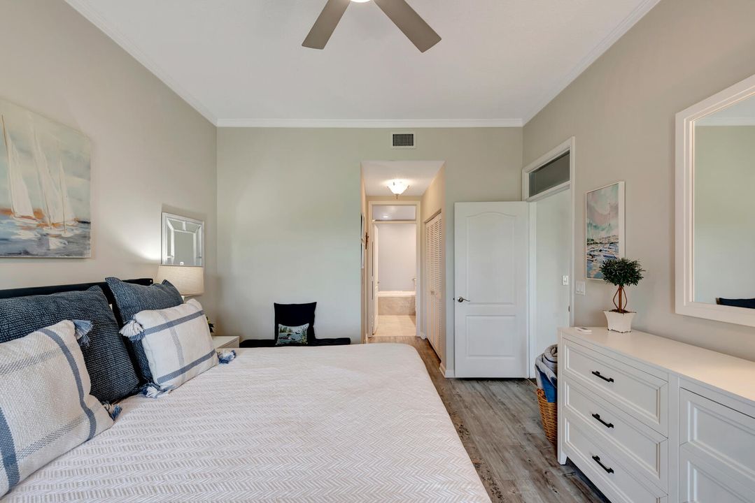 For Sale: $475,000 (2 beds, 2 baths, 1320 Square Feet)