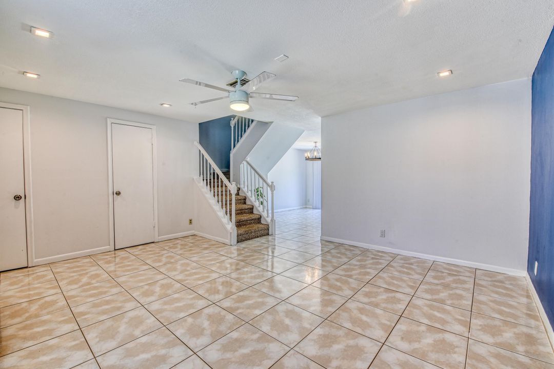 For Sale: $339,000 (2 beds, 2 baths, 1152 Square Feet)