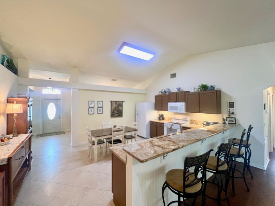 For Sale: $414,900 (3 beds, 2 baths, 1808 Square Feet)