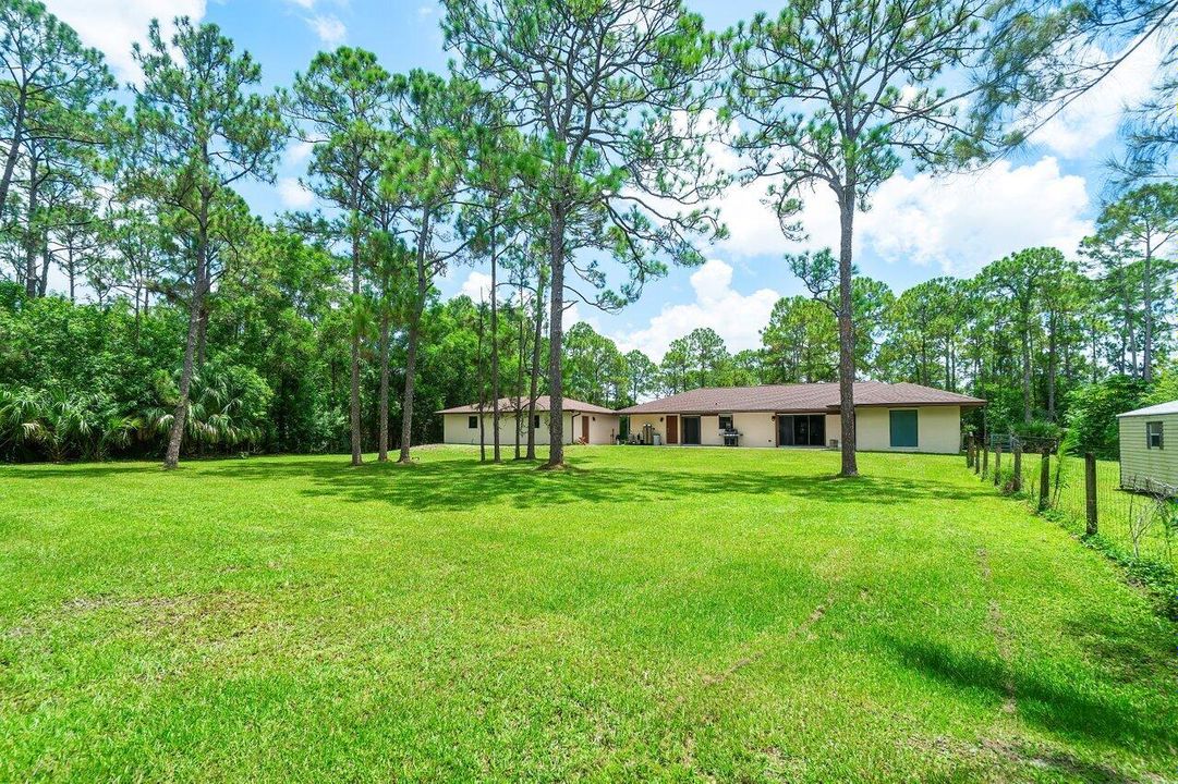 For Sale: $815,000 (4 beds, 2 baths, 2055 Square Feet)