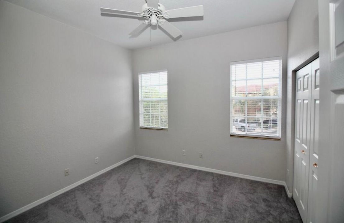 Active With Contract: $2,650 (2 beds, 2 baths, 1077 Square Feet)