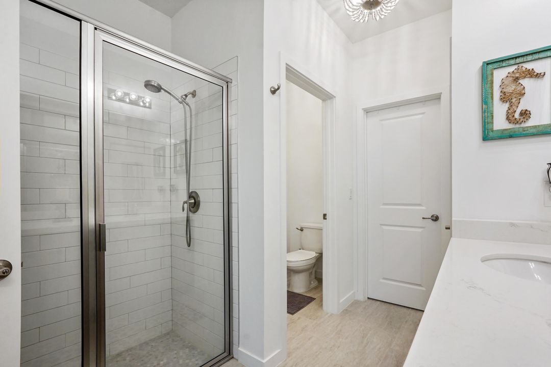 Active With Contract: $569,900 (3 beds, 2 baths, 1927 Square Feet)