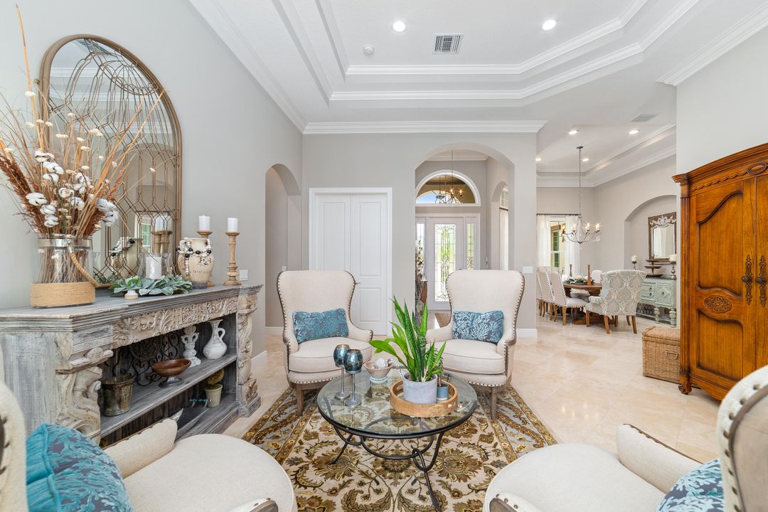 Active With Contract: $2,199,000 (4 beds, 4 baths, 3118 Square Feet)