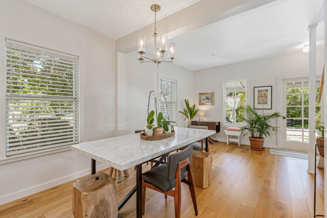 For Sale: $435,000 (2 beds, 2 baths, 1488 Square Feet)