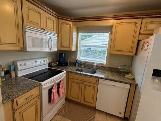 For Rent: $3,000 (1 beds, 1 baths, 754 Square Feet)