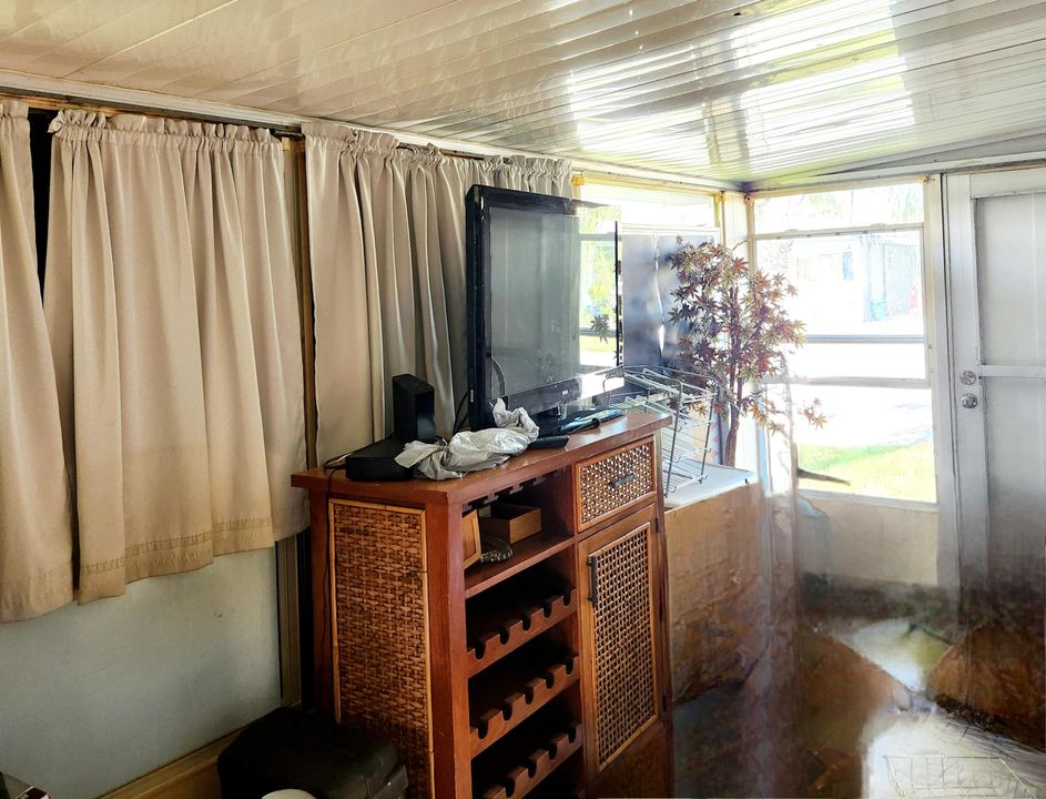 For Sale: $38,000 (2 beds, 2 baths, 1200 Square Feet)