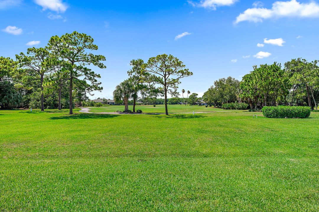 Active With Contract: $287,000 (2 beds, 2 baths, 1354 Square Feet)