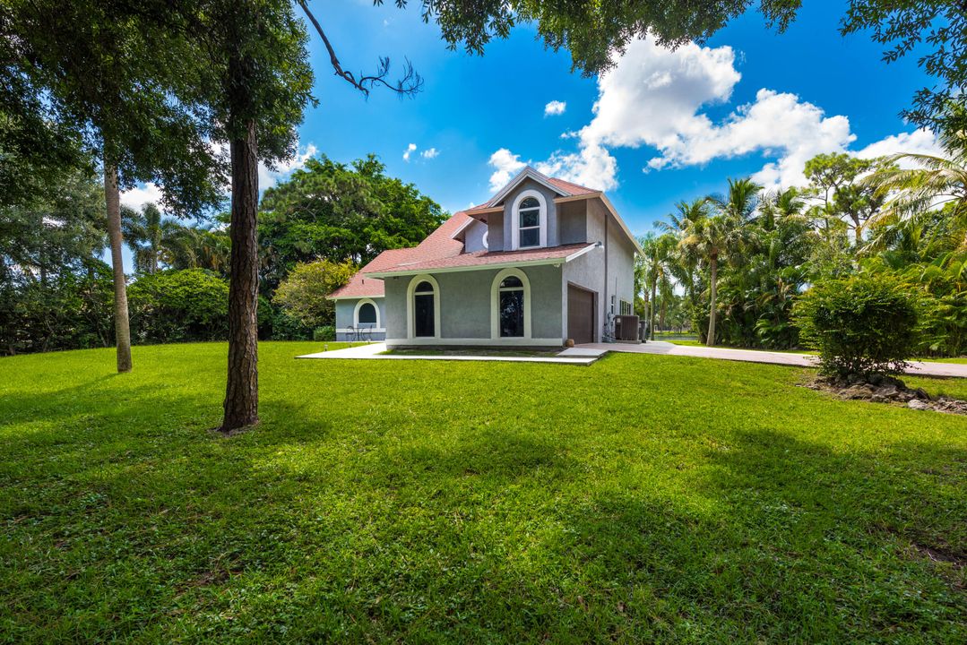 Active With Contract: $820,000 (3 beds, 2 baths, 2281 Square Feet)