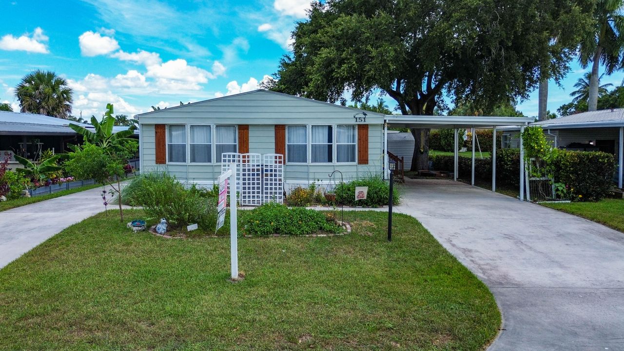 For Sale: $365,000 (3 beds, 2 baths, 1246 Square Feet)