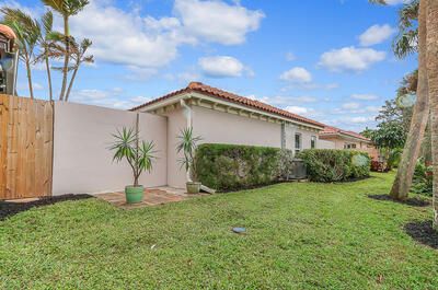 Active With Contract: $3,900 (2 beds, 2 baths, 1578 Square Feet)