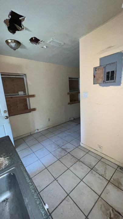 Activo con contrato: $136,900 (2 camas, 1 baños, 616 Pies cuadrados)