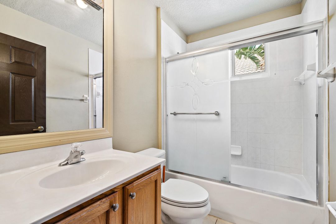 Active With Contract: $3,150 (3 beds, 2 baths, 1728 Square Feet)